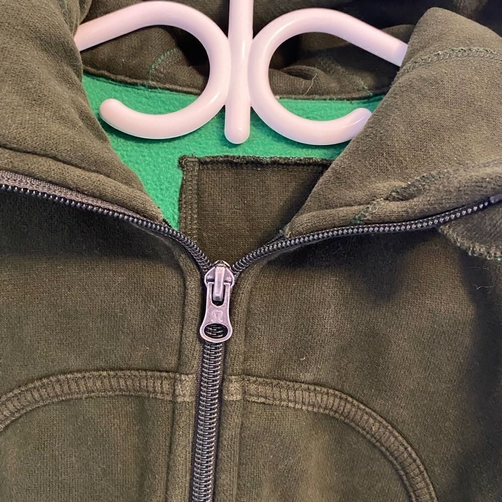 2. LULULEMON Forest Green zip up hoodie 4 - Picture 2 of 4